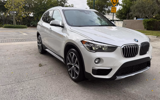 2018 BMW X1 sDrive28i
